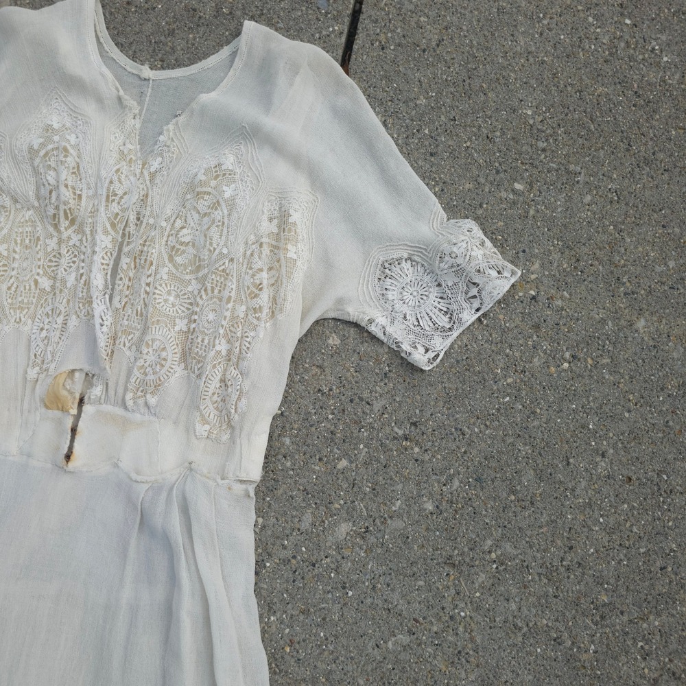 Antique 1900s Edwardian White Cotton Lawn Tea Dress Lace Gown Hi-Low Victorian - Picture 13 of 16